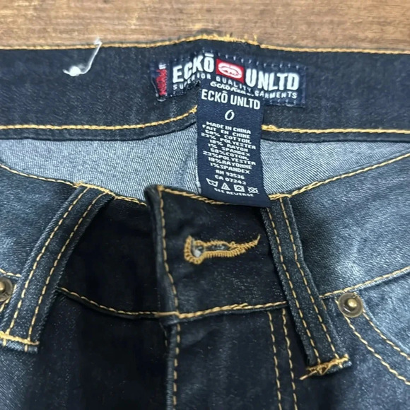 ECKO UNLTD Ecko Red Jeans Dark Washed Skinny Size 0 Jeans. Excellent Condition. - Picture 3 of 5